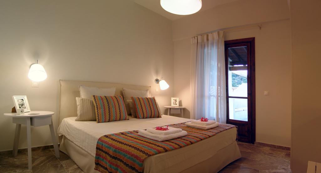 Apartmán Vista Petros Apraos Pokoj fotografie