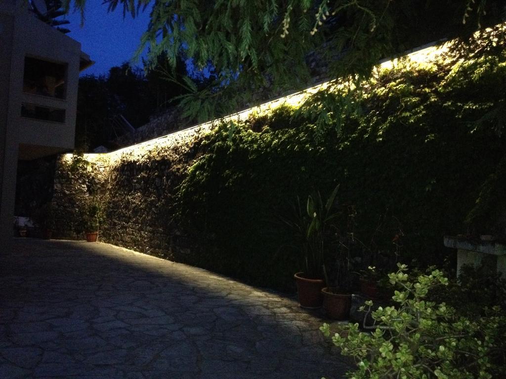 Apartmán Vista Petros Apraos Exteriér fotografie