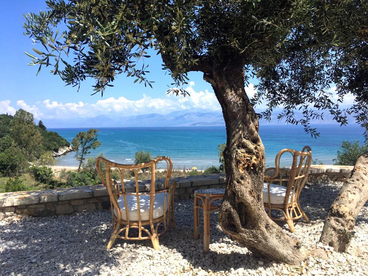 Apartmán Vista Petros Apraos Exteriér fotografie